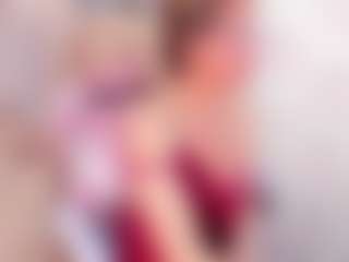 Live cam show with Clhoee-Johnson - Flashing on Fapmatic.com