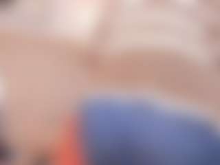 Clhoee-Johnson's Live Sex Cam Show