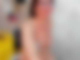 Live cam show with Clhoe Johnson - Facial on https://playwithruby.com