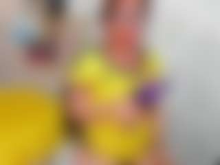 Live cam show with Clhoe Johnson - Thin on camwithhim.com