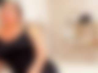 Clhoe Johnson's Live Sex Cam Show