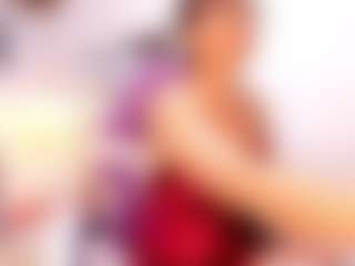 Clhoe Johnson's Live Sex Cam Show