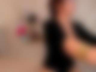 Clhoe Johnson's Live Sex Cam Show
