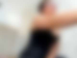 Clhoe Johnson's Live Sex Cam Show