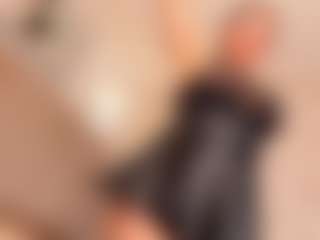 Clhoe Johnson's Live Sex Cam Show
