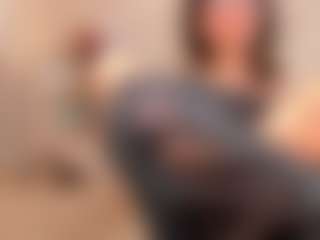 Live cam show with Clhoe Johnson - Thin on Soda Cam