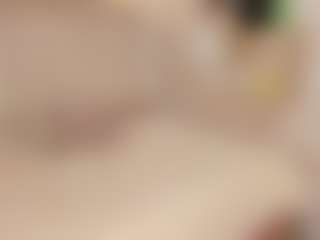 Clhoe Johnson's Live Sex Cam Show