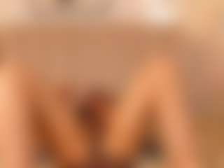 Live cam show with Clhoe Johnson - Thin on Camsoda