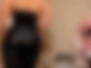 Live cam show with Clhoe Johnson - Solo on LiveSexCams6