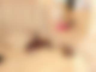 Live cam show with Clhoe Johnson - Blonde Hair on Gym Cam Girls