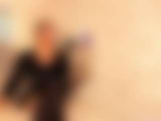 Live cam show with Clhoe Johnson - Oil on sexylivex.com