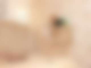 Live cam show with Clhoe Johnson - Control on boobsie.com