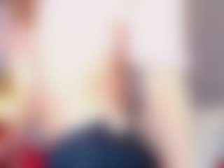 Live cam show with Lilith-12 - Average on Camsoda