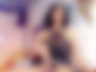 Live cam show with Lilith-12 - Black Hair on Camsoda