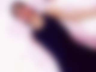 Live cam show with Lilith-12 - Colombia on Uber Horny
