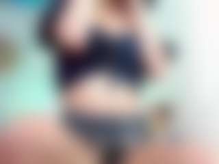 Lilith-12's Live Sex Cam Show