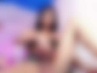 Lilith-12's Live Sex Cam Show