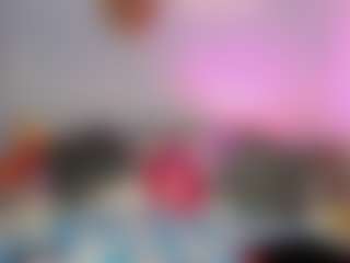 Live cam show with Lilith-12 - Colombia on CamClone