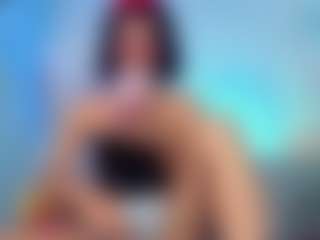 Live cam show with Lilith-12 - Average on Dare Cams