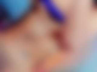Live cam show with Lilith-12 - Dirty Talk on TottyGirls