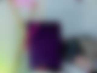 Lilith-12's Live Sex Cam Show