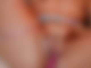 AileenAxa's Live Sex Cam Show