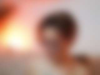 AileenAxa's Live Sex Cam Show