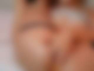 AileenAxa's Live Sex Cam Show