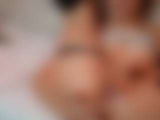 AileenAxa's Live Sex Cam Show