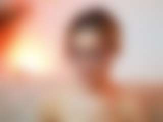 AileenAxa's Live Sex Cam Show
