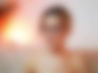 AileenAxa's Live Sex Cam Show