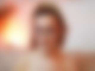 AileenAxa's Live Sex Cam Show