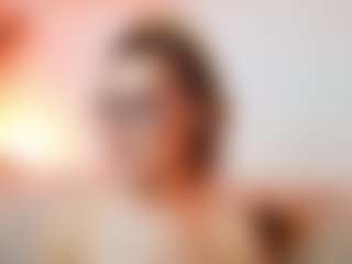 AileenAxa's Live Sex Cam Show