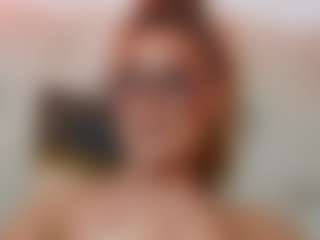 AileenAxa's Live Sex Cam Show