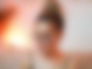 AileenAxa's Live Sex Cam Show