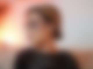 AileenAxa's Live Sex Cam Show
