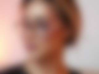 AileenAxa's Live Sex Cam Show