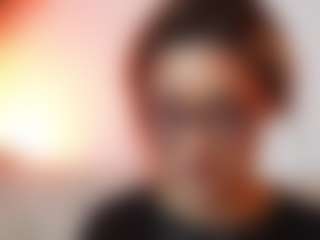 AileenAxa's Live Sex Cam Show