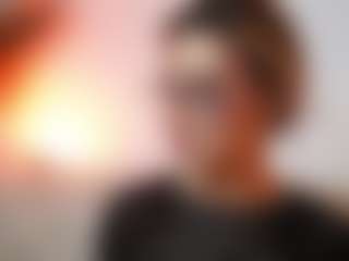 AileenAxa's Live Sex Cam Show