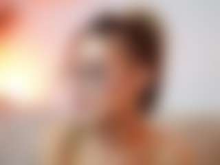 AileenAxa's Live Sex Cam Show