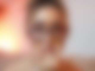 AileenAxa's Live Sex Cam Show