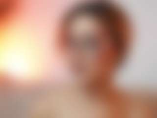 AileenAxa's Live Sex Cam Show