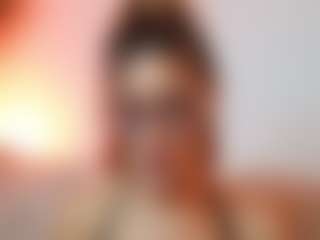 AileenAxa's Live Sex Cam Show