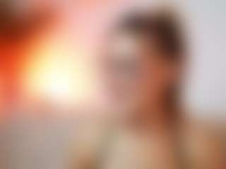 AileenAxa's Live Sex Cam Show