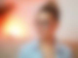 AileenAxa's Live Sex Cam Show