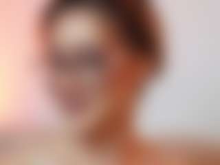 AileenAxa's Live Sex Cam Show