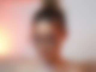 AileenAxa's Live Sex Cam Show