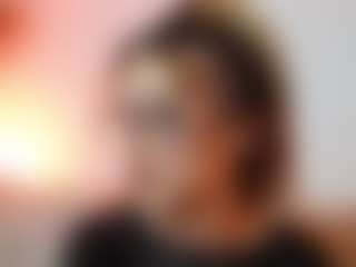 AileenAxa's Live Sex Cam Show