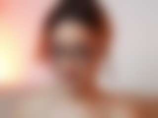 AileenAxa's Live Sex Cam Show