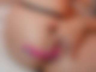 AileenAxa's Live Sex Cam Show